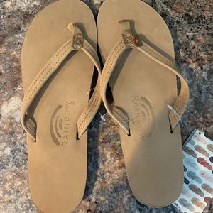 Women’s Large (7.5 to 8.5) Rainbow flip flops
